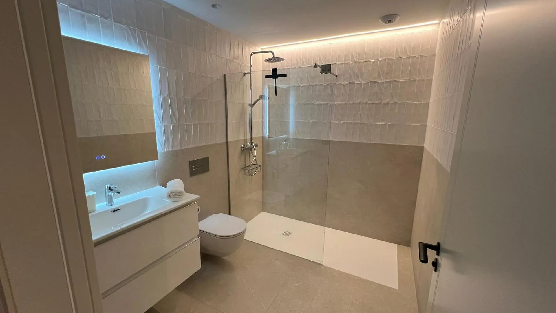 Apartment Cozy House Sotaventos Suites El Medano  Spain